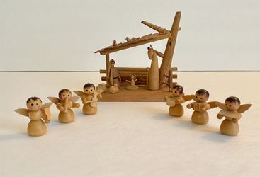 Wooden Nativity Scene Made In Taiwan  W/Angel Orchestra/Japan Vintage Folk Art