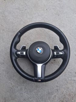 Bmw m tech steering wheel and airbag m performance  wheel and Airbag