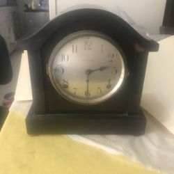 Old Seth Thomas Clock 91/4 W X 91/4 High!