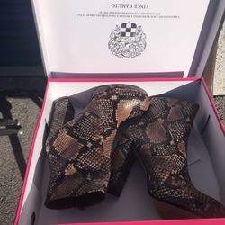 Women Boots 7,5