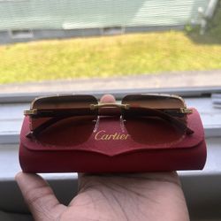 Cartiar Glasses 👓 Olive/Brown Lens Brown Frames   Come With Authenticity Card & Case💎Brand New ✅ $150💰