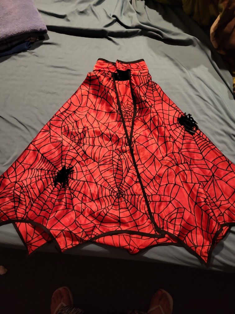 Velcro Spiderman Cape (Size 5/6)