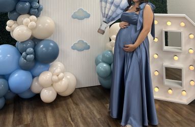 Blue dress