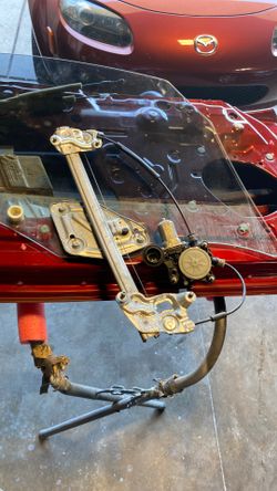 2008 Mazda Miata Window Regulator