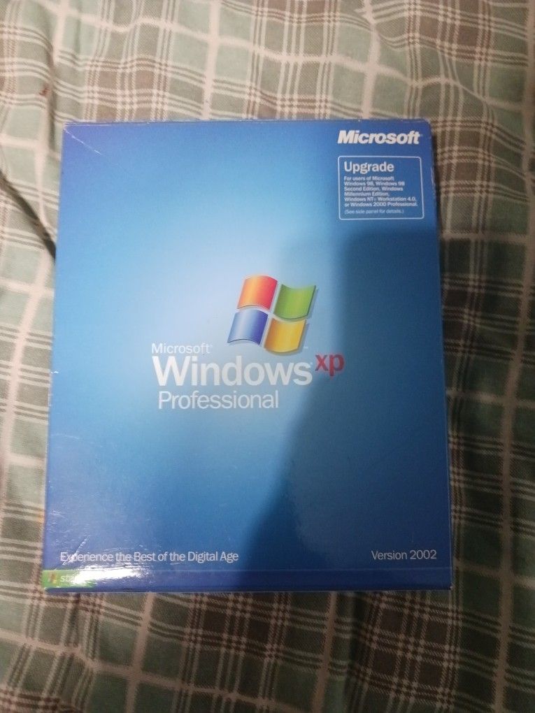 Windows Xp Professional Version 2002 In Box Everything Is There Including Key
