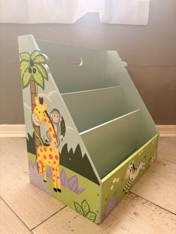 Children’s Book case