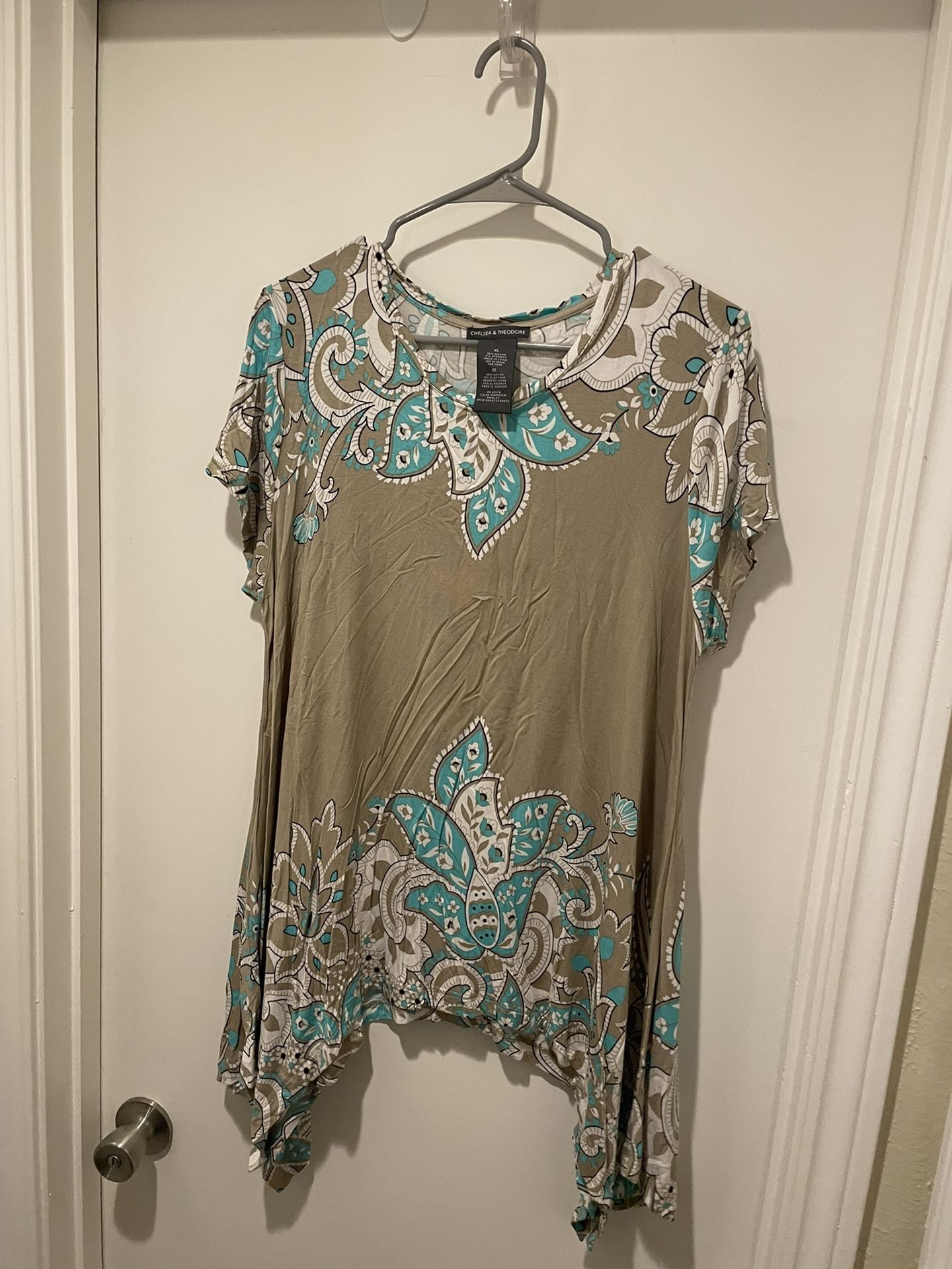 Chelsea & Theodore Blue & Tan Short Sleeve Tunic Top Size XL