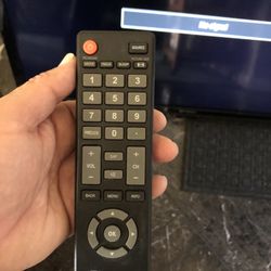 EMERSON FLAT SCREEN TV