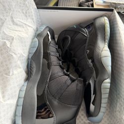 Grade School Jordan Retro 11 Size 7y Gamma 