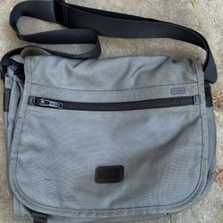 TUMI GRAY MESSENGER BAG