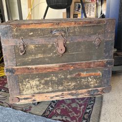 Vintage  Antique Chest Trunk