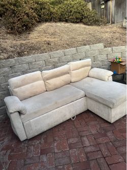Amazon pull couch