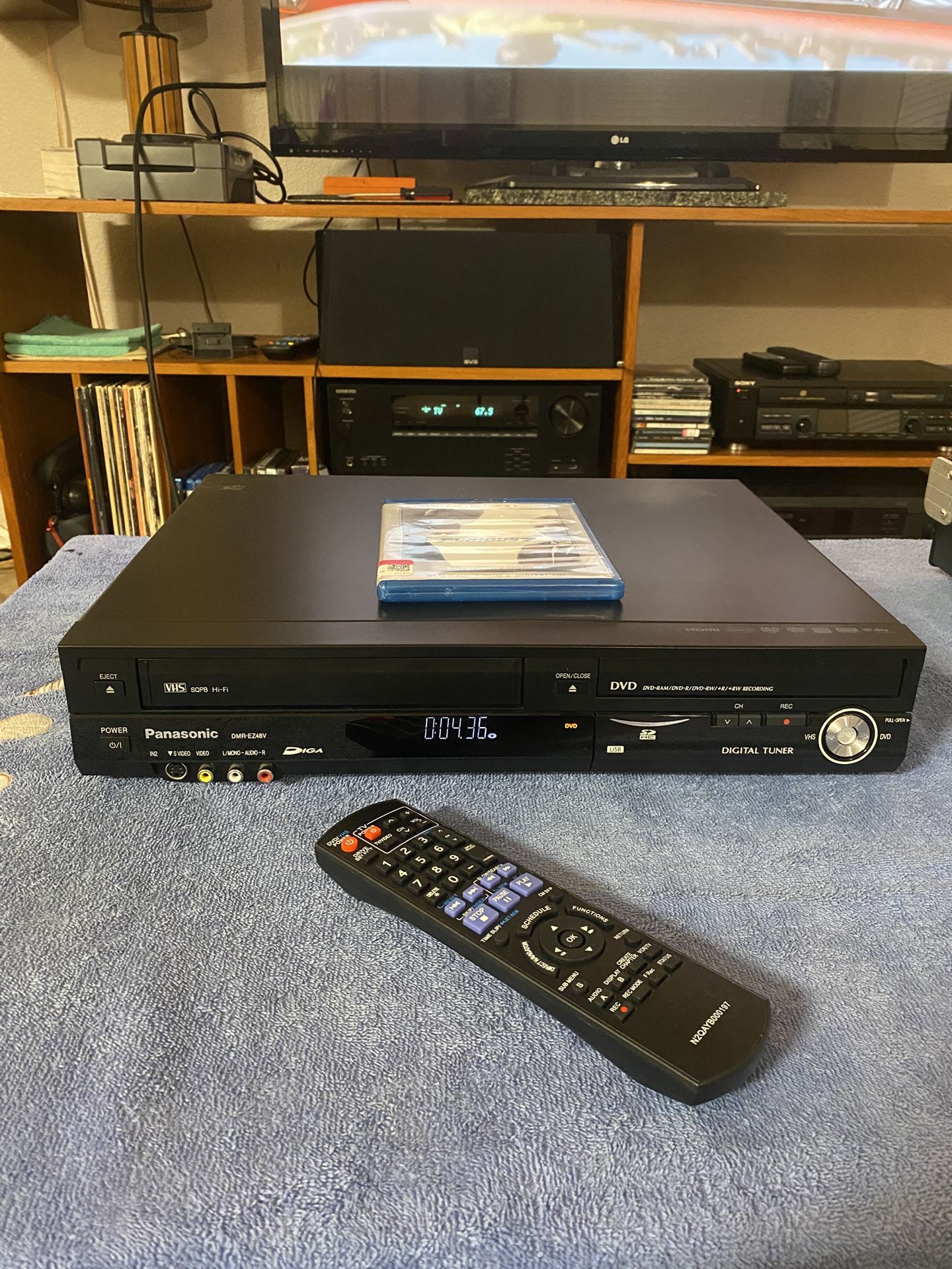 Panasonic DMR-EZ48V DVD Recorder/VCR Combo – Digital DVD VHS Combo with HDMI Output