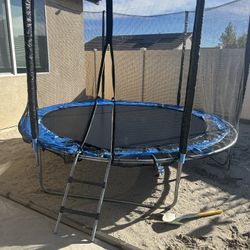 Trampoline 