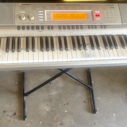 Casio Keyboard 