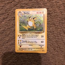 1995 RARE Raichu Pokémon Card