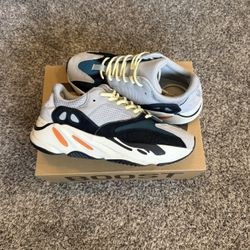 Adidas Yeezy Waverunners 700 Men Size 8