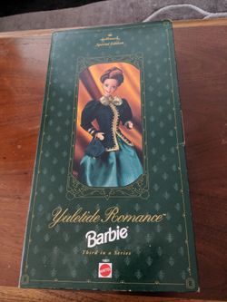 1996 Hallmark Special Edition Yuletide Romance Barbie