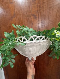 wall pocket/hanging planter