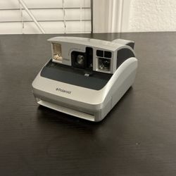 Polaroid One600 Vintage Instant Film Camera Silver Classic Photography Untested