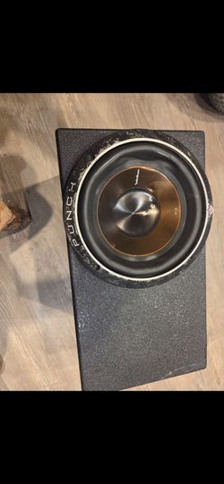 10 inch Rockford fosgate p3 dual voice coil with box