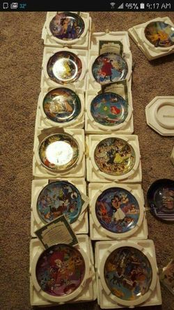 11 musical Disney plates