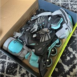 Rollerblade inline size 6 Comes with helmet