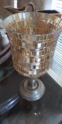 Candle holder