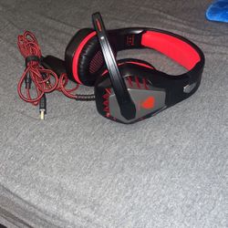 10 outlet gaming headset