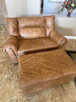 Brown Leather Loveseat w/ Ottoman (Twin Size Bed Foldout)