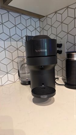 NESPRESO MACHINE NEW
