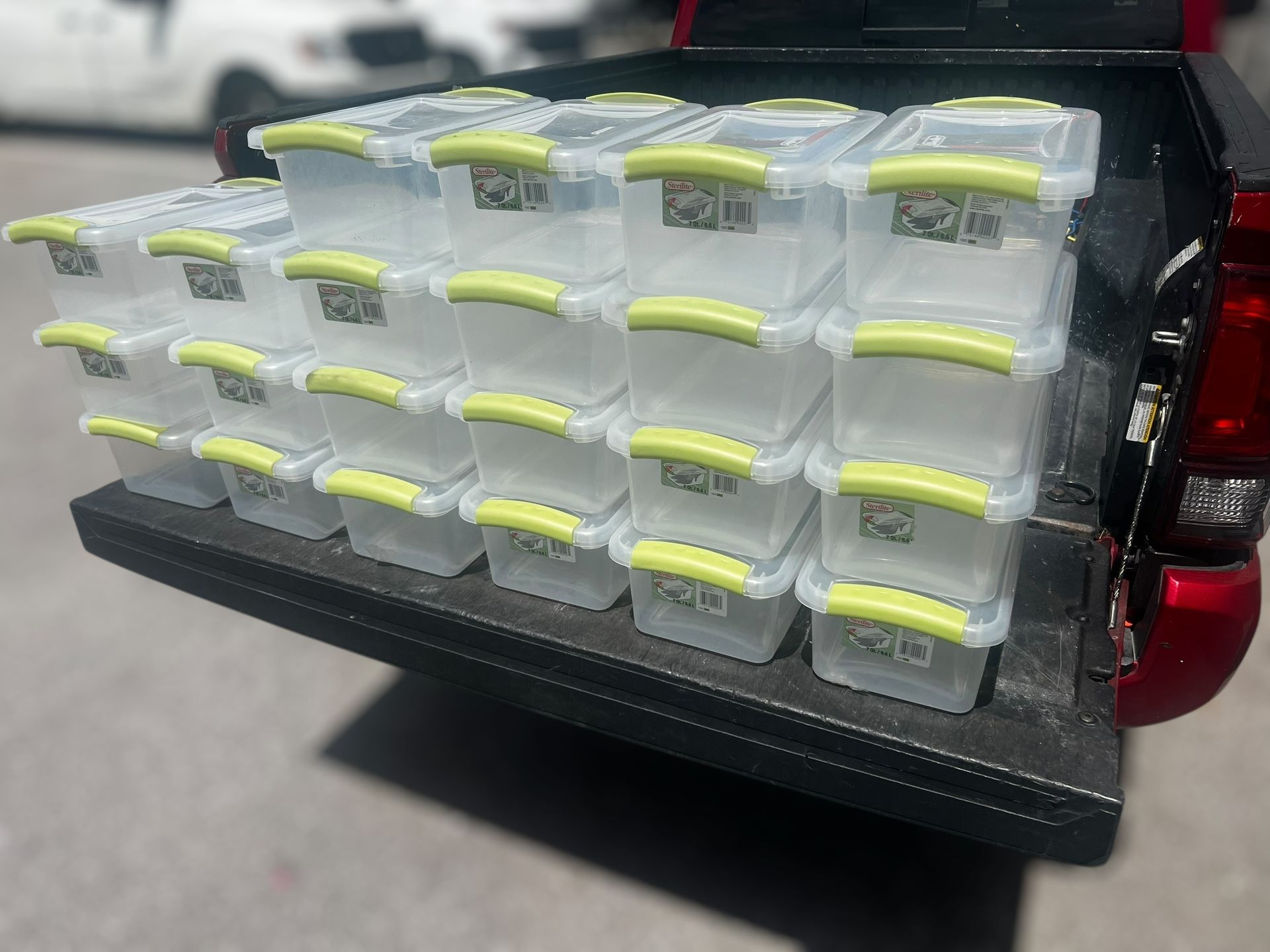 (22) Sterlite 7 Qt/6.6L Latch Boxes, Clear Plastic Storage Bins with Clear Lids! Retails $87.56 ($3.98 each)
