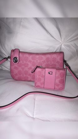 coach retail purse and wallet
