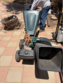 Craftsman 8.5 HP clipper shredder