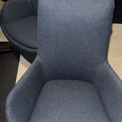 4 piece set of swivel chairs