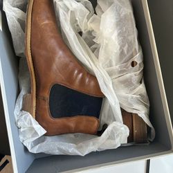 Brown Leather Chelsea Boots