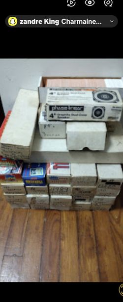 Forty boxes of baseball cards twenty autograph ball