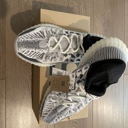 Yeezy 350 Size 11 Brand New Authentic