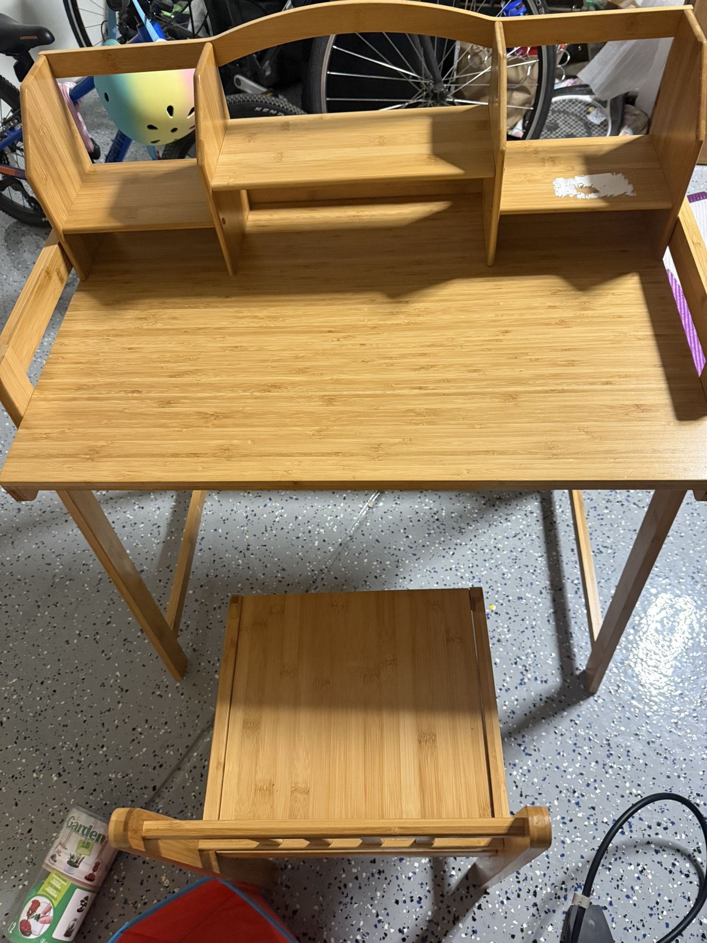 Kids Study Desk