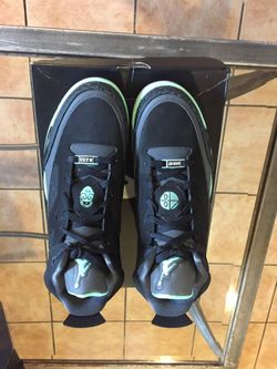 New Jordan’s size 11