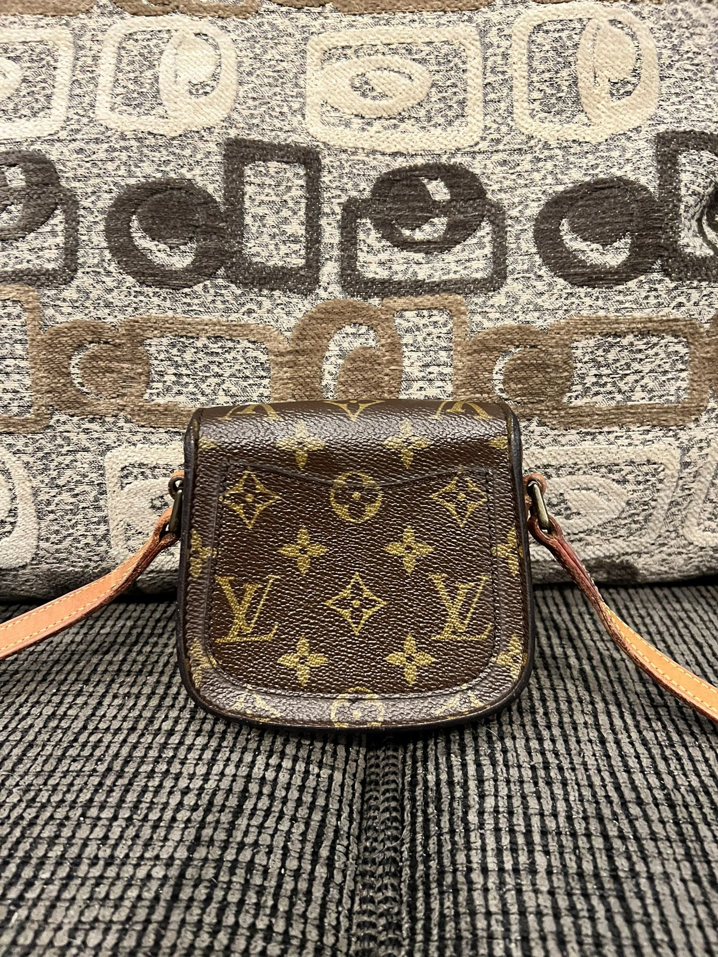 Lot - Louis Vuitton Style Mini Danube Crossbody Bag