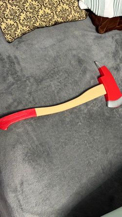 Fake axe red