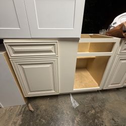 Cream Kitchen Base Cabinets with Raised Panel Doors