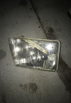 2003 ford ranger headlight
