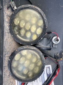 Headlights from 2009 jeep JKU