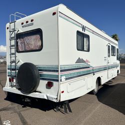 1996 Winnebago Warrior Sold As Is! Needs To Be Towed By Saturday!! 