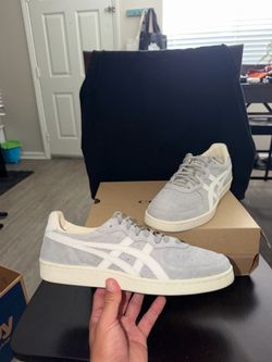 Asics Onitsuka Tiger GSM Men's Size 9.5 Sneakers Light Grey Sneakers Lace Up
