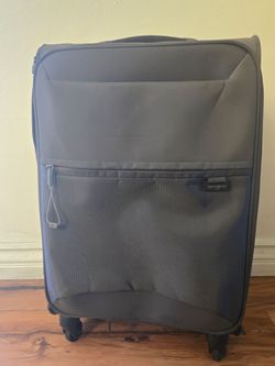 Samsonite 22'