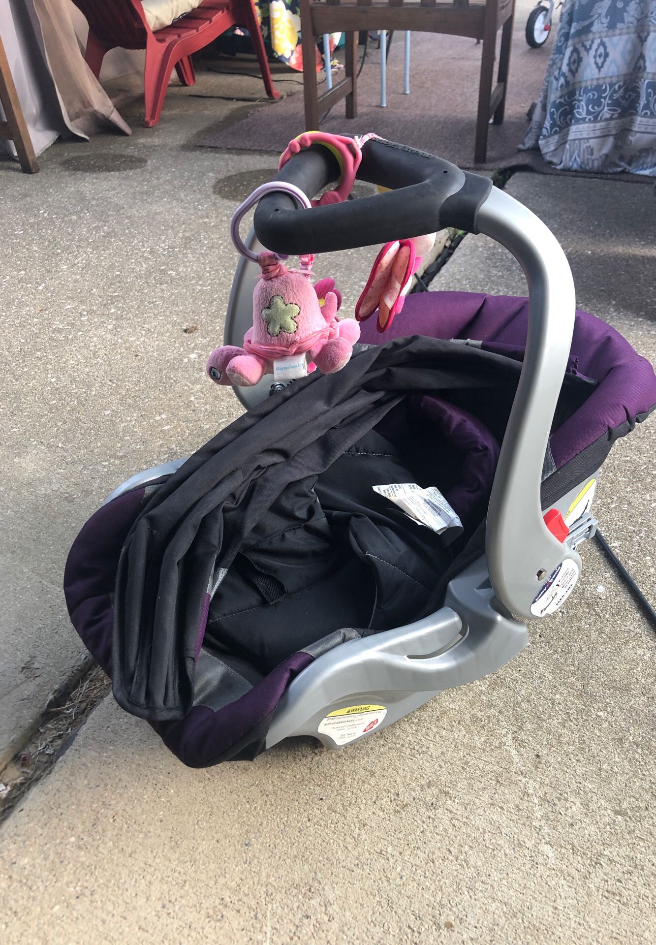 Infant Car seat for cheap!