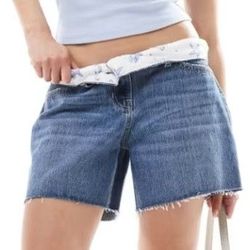 Hollister Low Rise Baggy Short 000 W23